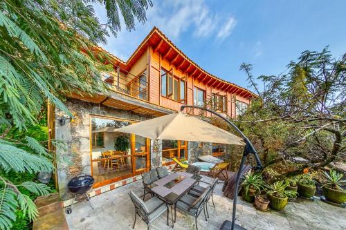Tepoztlan Villa | Casa Aluna - Oasis in Mountain - Premium 3 bedroom Villa in Tepoztlán with WiFi