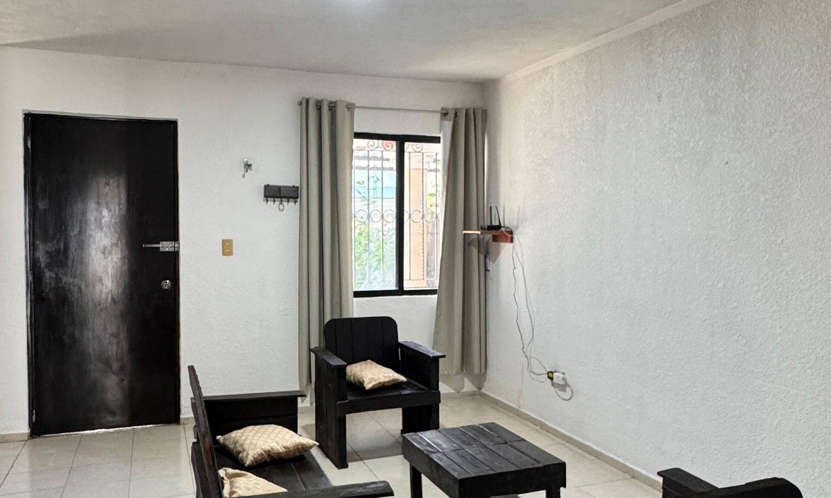Merida House | Casa Amelia Victoria, at the entrance of the city, 20 minutes from the airport.
