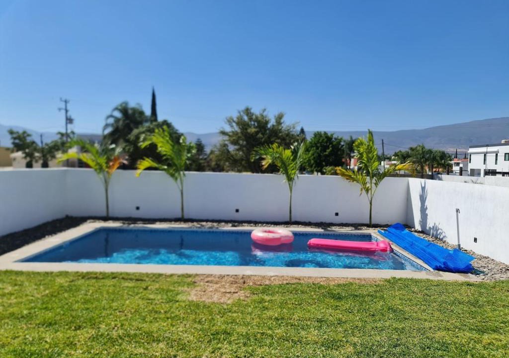 Tlajomulco de Zuniga House | Casa Canela, Cajititlán