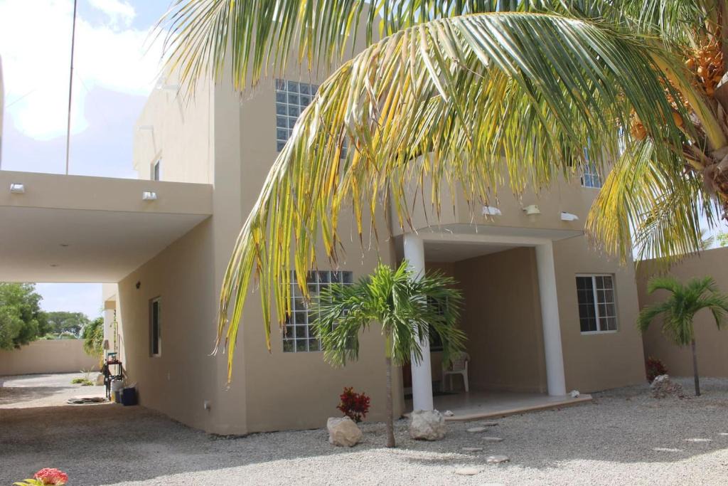 Chelem Villa | Casa Canukatan