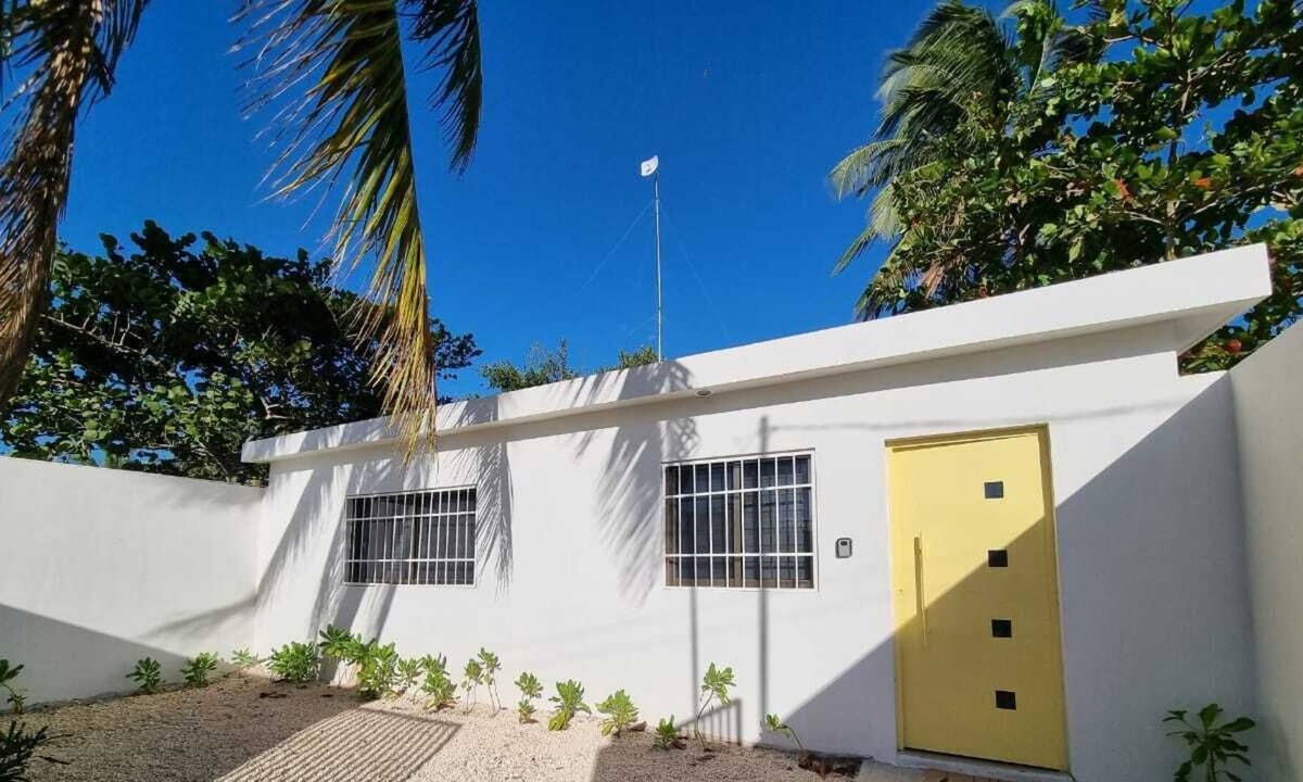 Chelem House | Casa Cocales - Cozy family beach house with pool - 2 min from the beach.