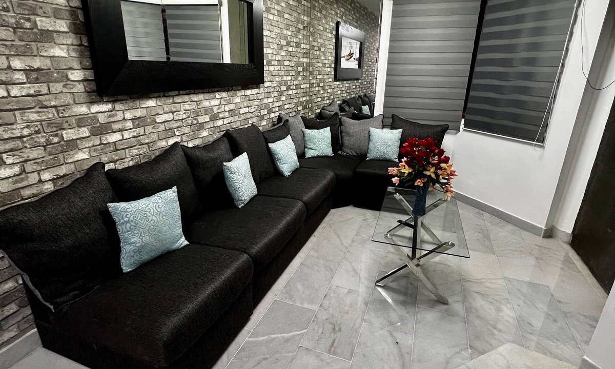 Hermosillo House | Casa con Cinebar, 4 Recamaras 6 Baños, Perfecta Para Familias, en Excelente Zona