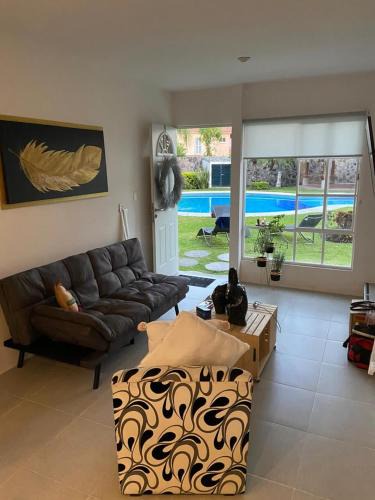 Tlaltizapan House | Casa con jardín y piscina ideal para el fin de semana