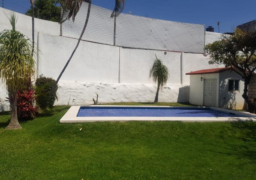 Cuernavaca House | Casa Cuernavaca con alberca en fraccionamiento