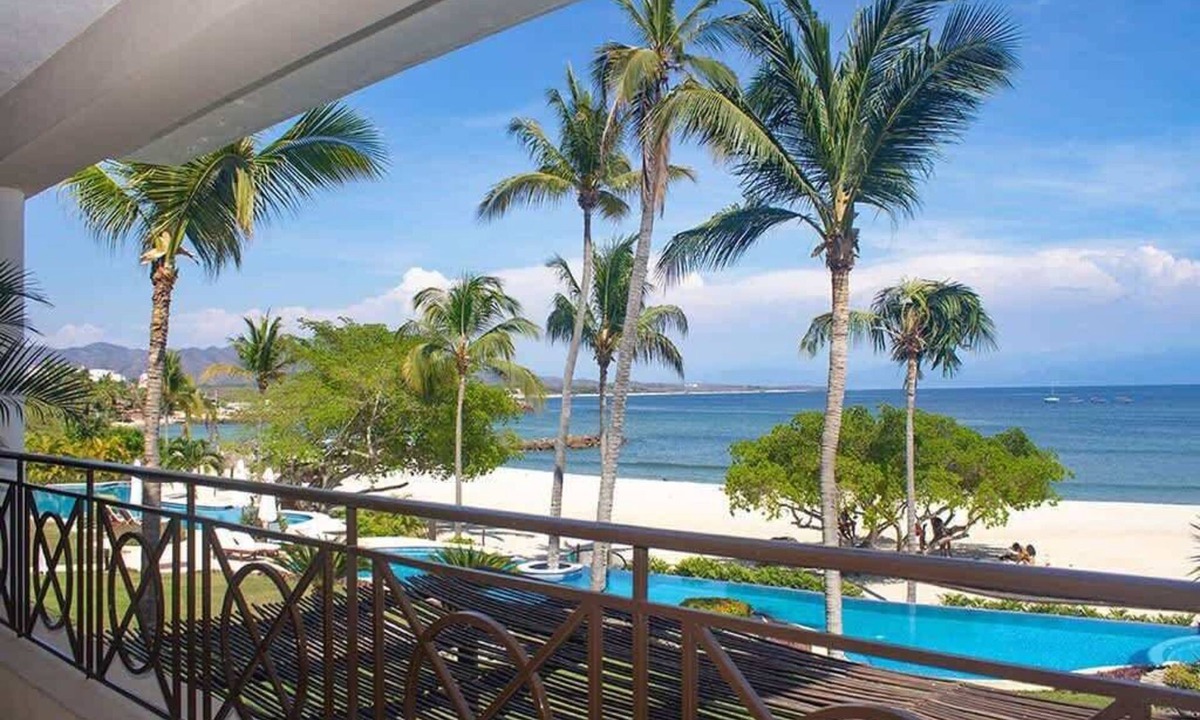 Punta de Mita Condo | Casa Donnarita–Oceanfront Luxury Condo