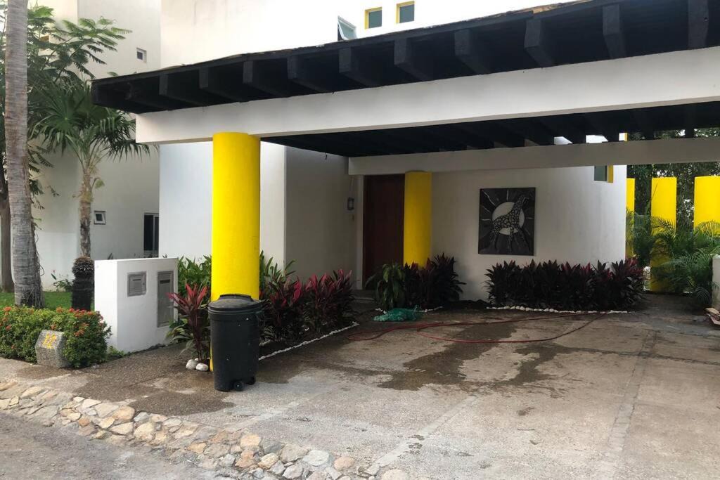 Playa Diamante Villa | Casa en Mayan palace