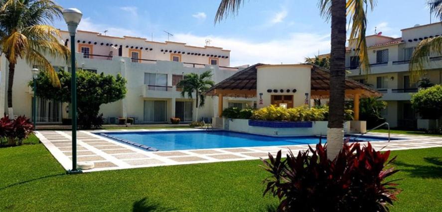 Granjas del Marques House | Casa en renta para descanso en Zona Diamante de Acapulco excelentes instalaciones y ubicación
