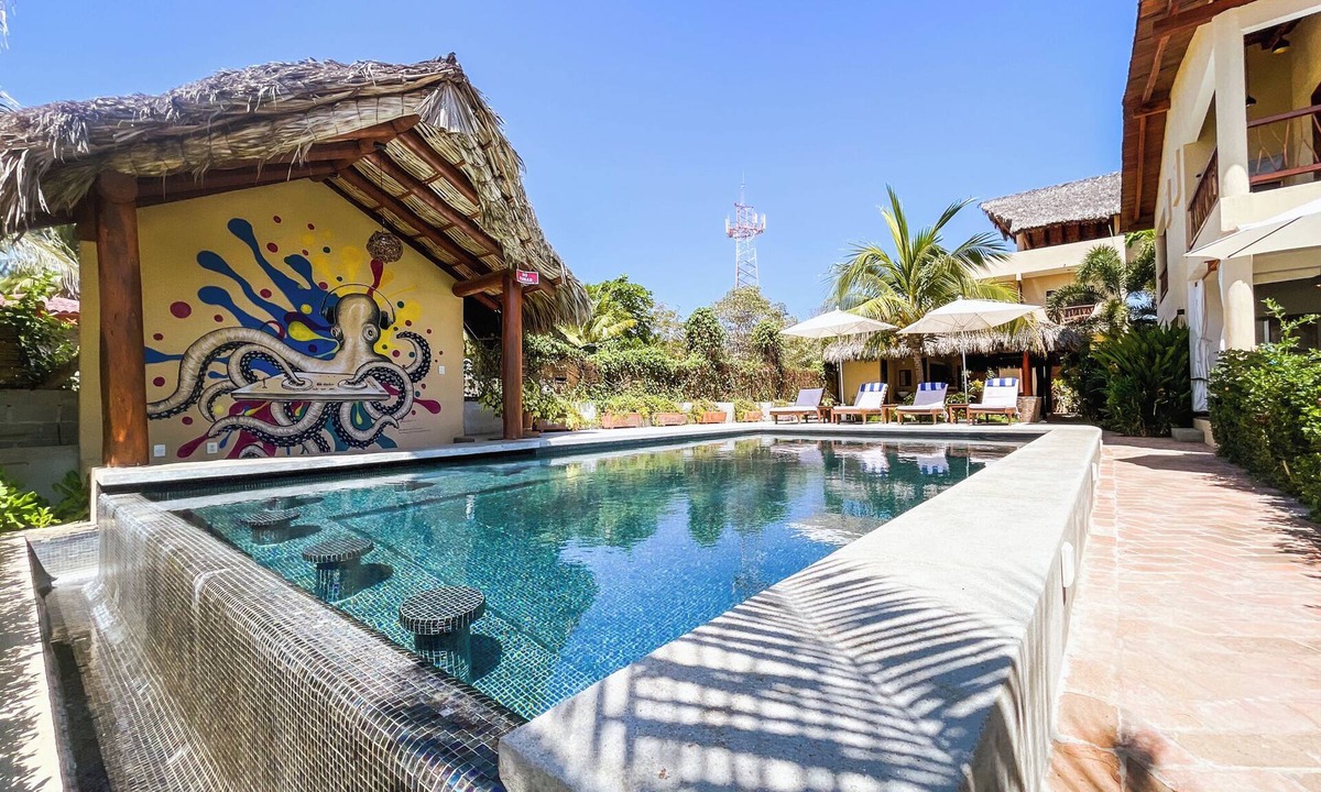 Troncones House | Casa Hermoso Cariño: Magnolia Bungalow