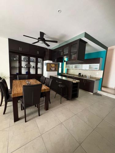 Club Deportivo Apartment | Casa Lomas del mar