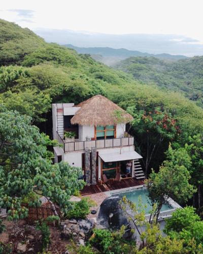 Villa de Tututepec de Melchor Ocampo House | CASA TUTU 10 minutes from Casa Wabi