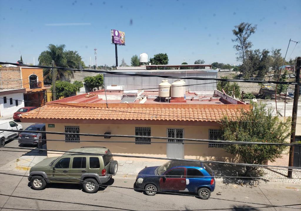 Zapopan Apartment | Casa Zona Iteso, Expo Guadalajara, Plaza del Sol, Bugambilias.