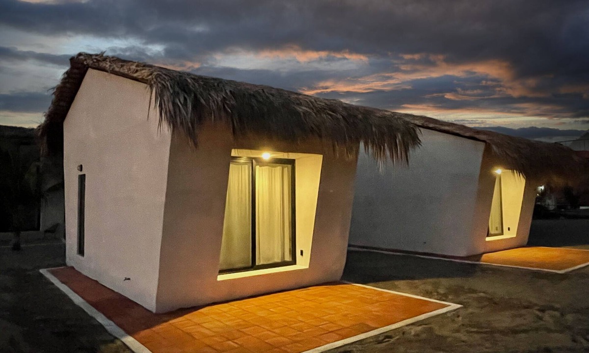 El Azufre House | Casita H - a little house by the sea