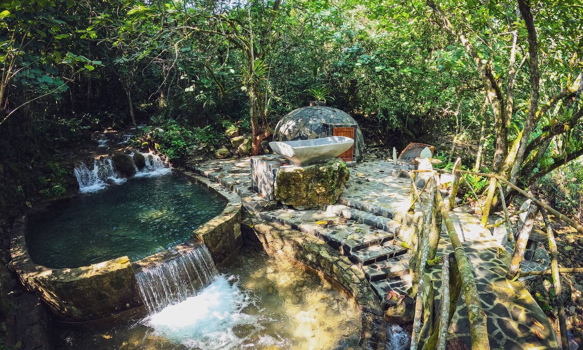 Xilitla Hotel | Cerveceria James Hotel y Spa