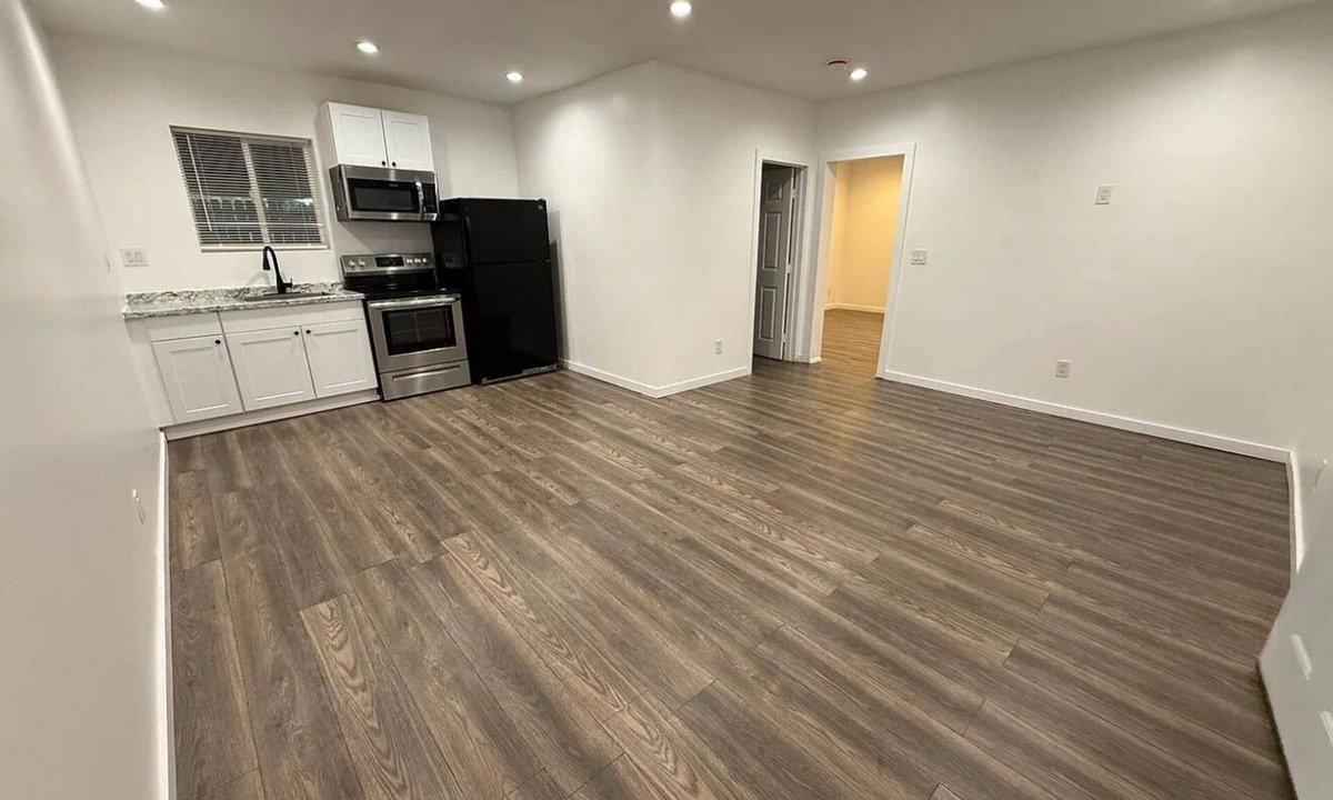 East Whittier House | Charming 1-bedroom house with AC in welcoming Whittier