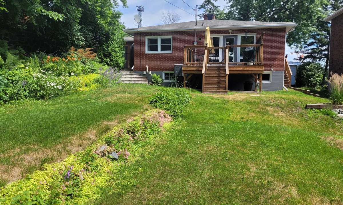 Sudbury House | Charming central home with private sauna, yard and deck.