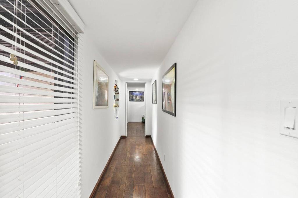 Azusa House | Charming Queen BR1Bath 2PPL/Private Suite - Holiday Home