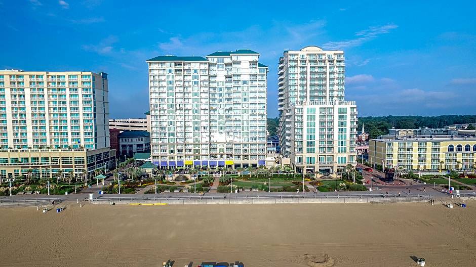 Northeast Virginia Beach Apartment | City View Two Bedroom Suite