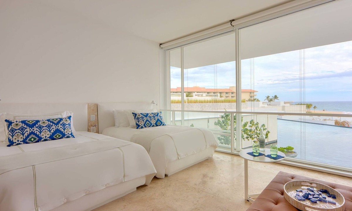 Zona Hotelera House | Coastal Comfort: Fully-furnished Villa with Private Pool, Oceanview and Kitchen!