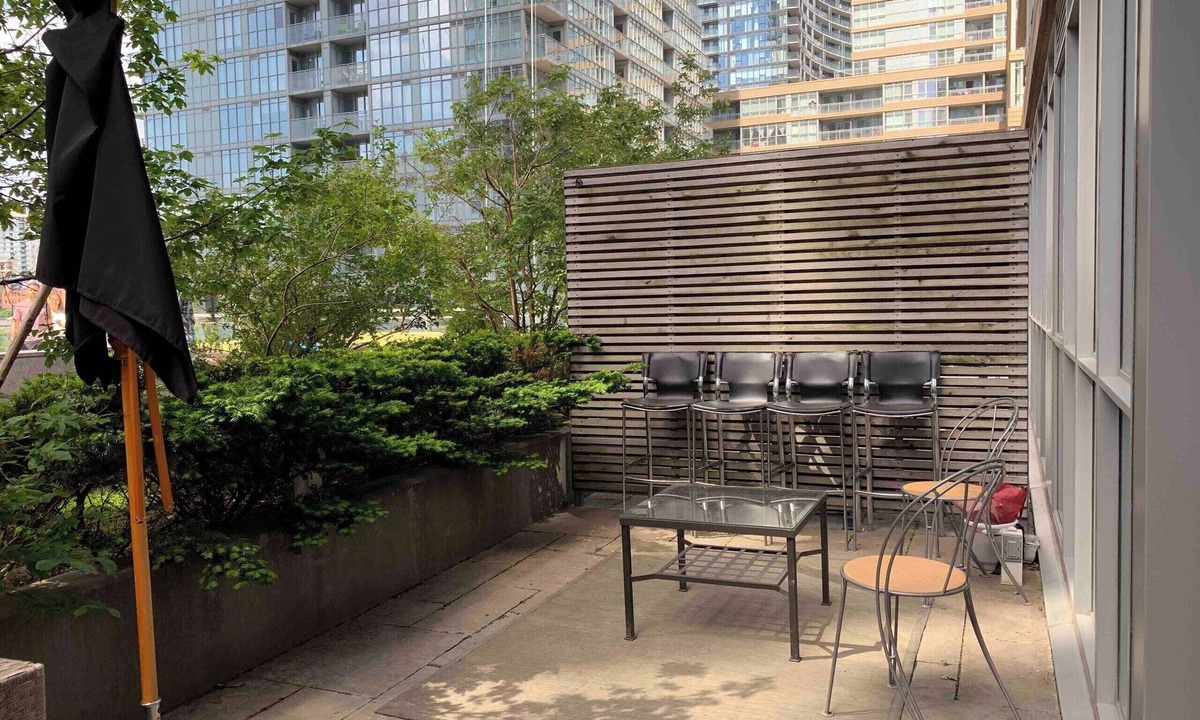 CityPlace Hotel | Comfy 1Bdrm + sofabed w/terrace & Parking