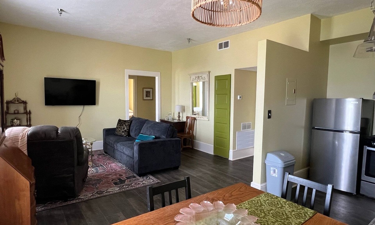 Ashtabula Apartment | Comfy loft with views of Ashtabula River! In the center of Bridge Street!