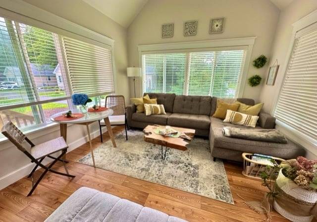 Moody Condo | Condo ∙ 2 bedrooms ∙ 5 guests