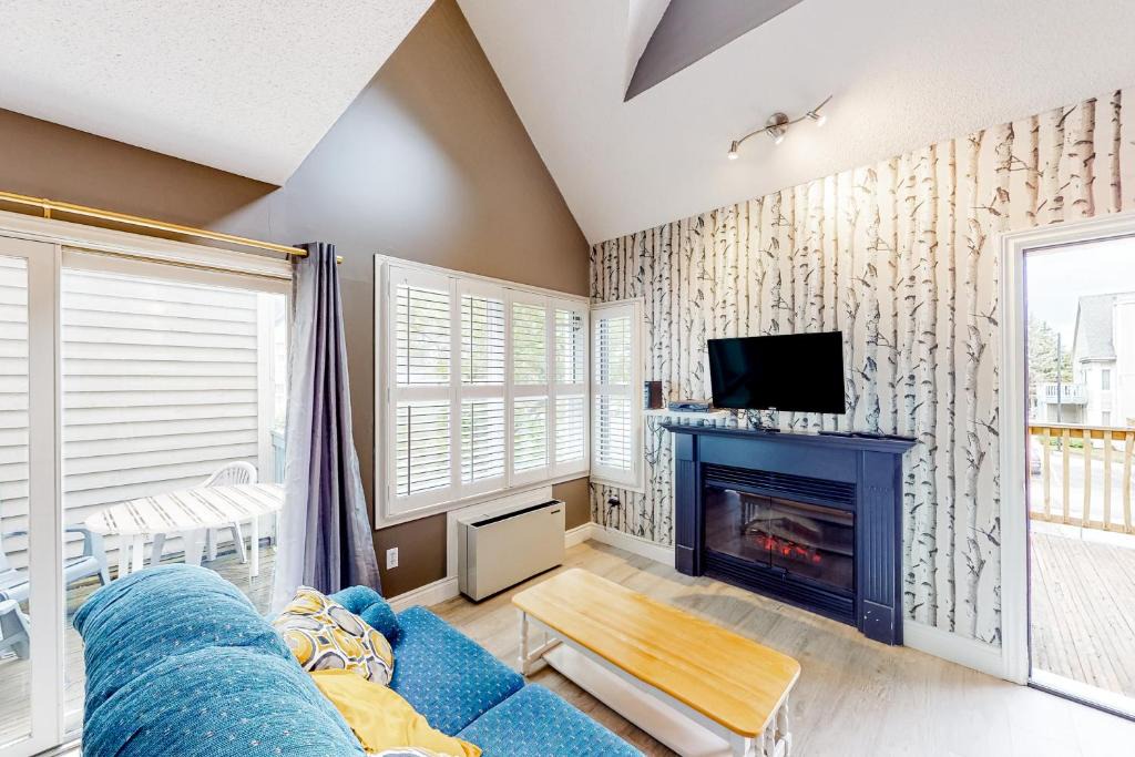 Craigleith Hotel | Condo 612 at North Creek Resort