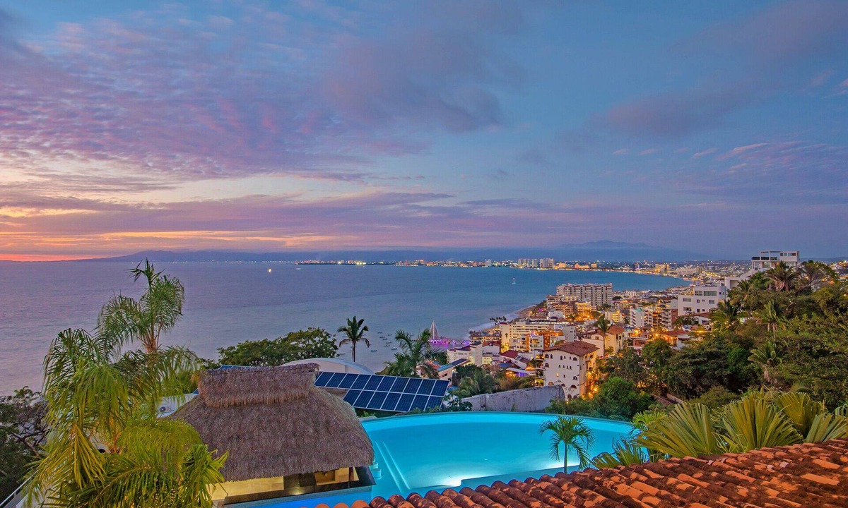 Conchas Chinas Condo | Condo, Gorgeous 3 Bdrm Overlooking Banderas Bay. Sunsets and fireworks daily!