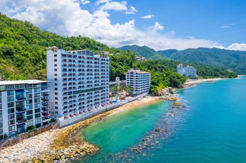 Costa Sur Resort | South Shore Hotel Area