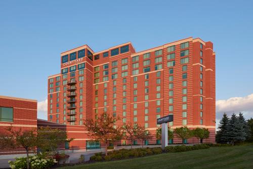 Ottawa Division Hotel | Courtyard by Marriott Ottawa East