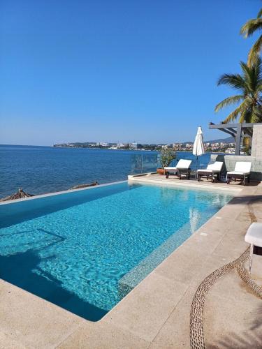 Bucerias Apartment | Cozy Beachfront PH Getaway