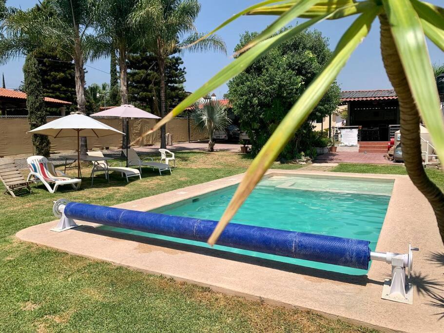Tlajomulco de Zuniga Apartment | Cuatro Cycas - Casa de Campo con Alberca y Terraza