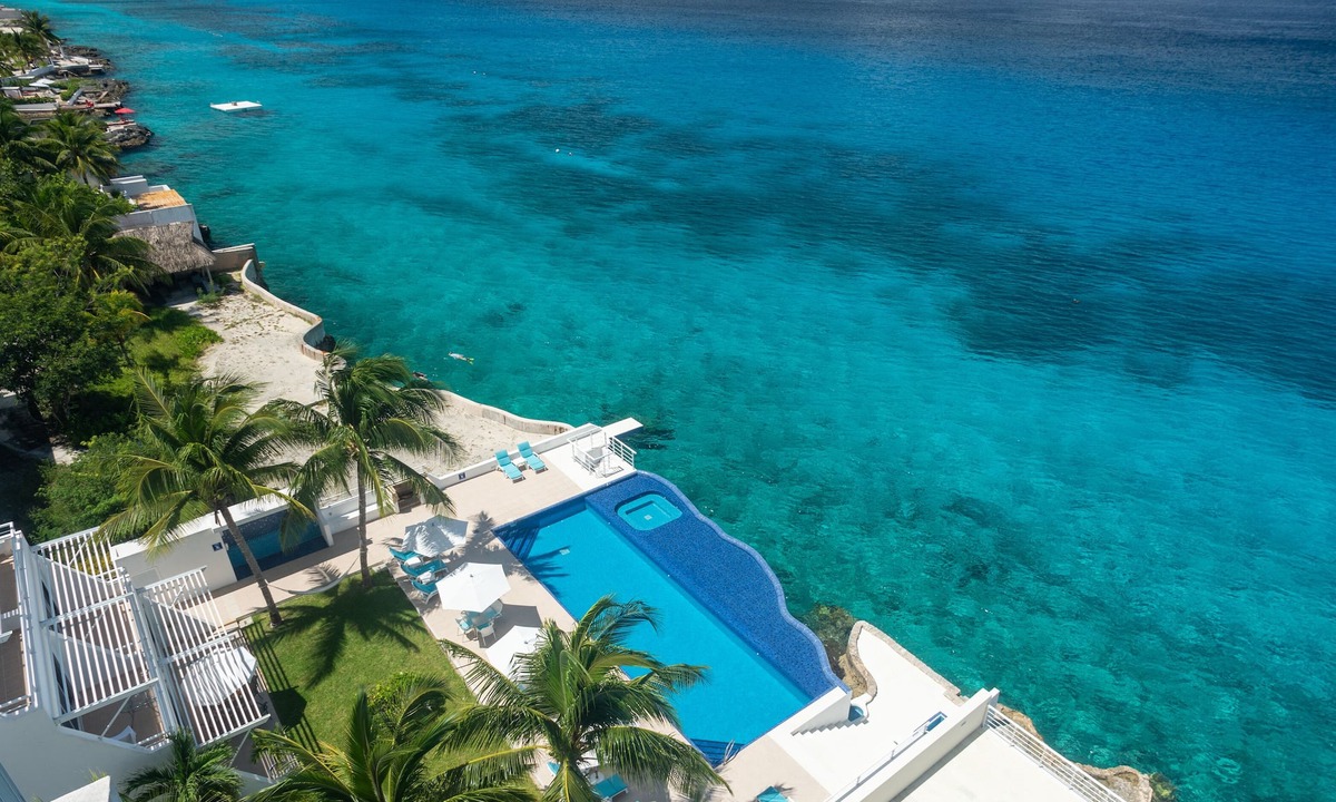 Zona Hotelera Norte Condo | Delightful Oceanfront 3BR Condo South tower,the best Ocean views in the complex!