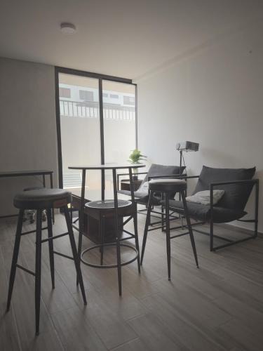 San Pedro Tlaquepaque Apartment | Departamento con alberca y terraza