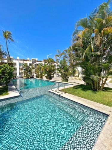 Manzanillo Apartment | Departamento con alberca a 5 min de playa!