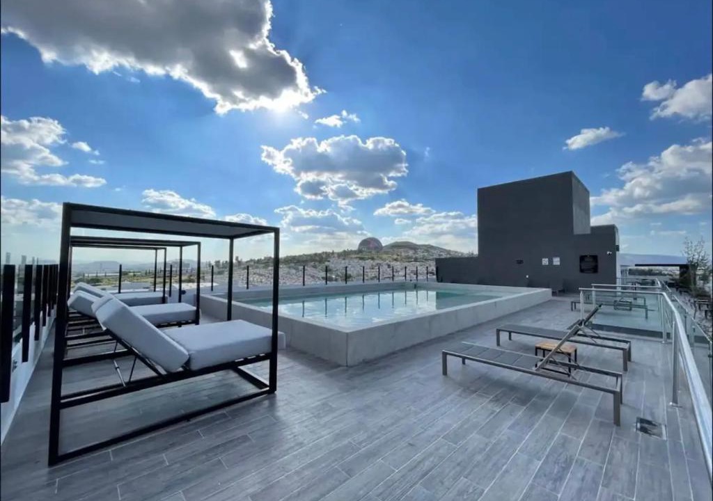 San Pedro Tlaquepaque Apartment | Departamento de Lujo con Alberca Panoramica en Zona Metropolitana de Guadalajara
