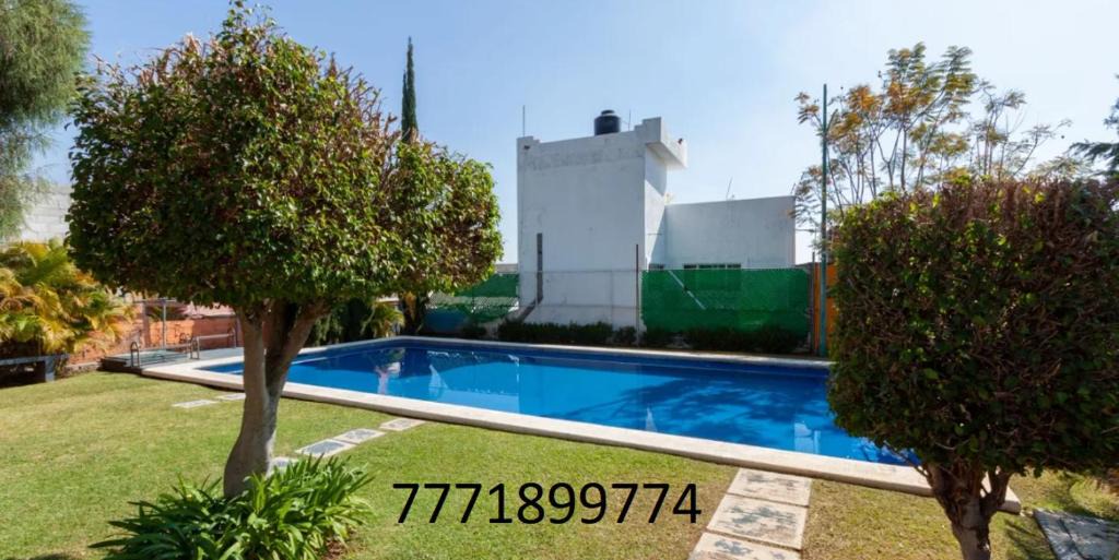 Cuernavaca Apartment | Departamento Planta Baja en condomino con Alberca y Vigilancia