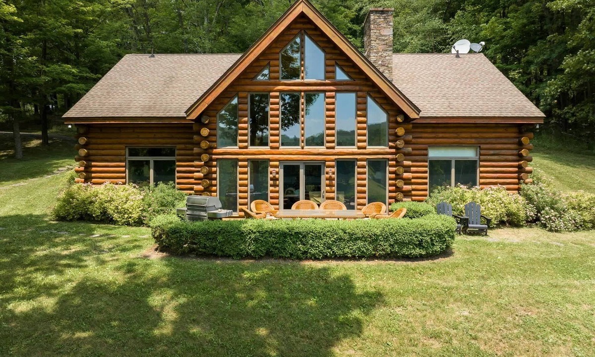 Ancram House | Doodletown Cabin: Pond, Outdoor Firepit + Dining