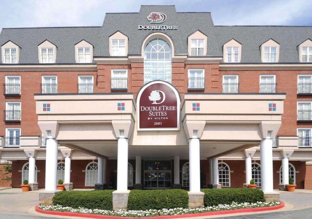Lexington Hotel | DoubleTree Suites by Hilton Lexington