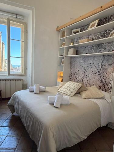 Siena Historical Center Apartment | Duomo & Pinacoteca Suite