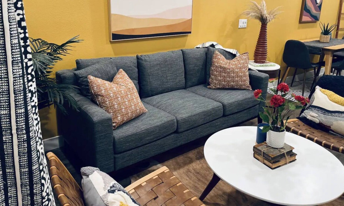 The Flats Apartment | Elegant and modern 2BR/2BA Apartment