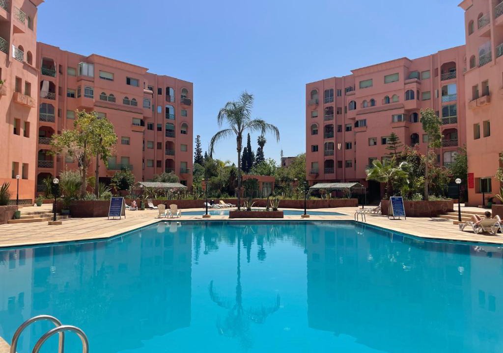 Hivernage Apartment | Elegant & Bright apartment in Hivernage 2 Pools and AC Comfort