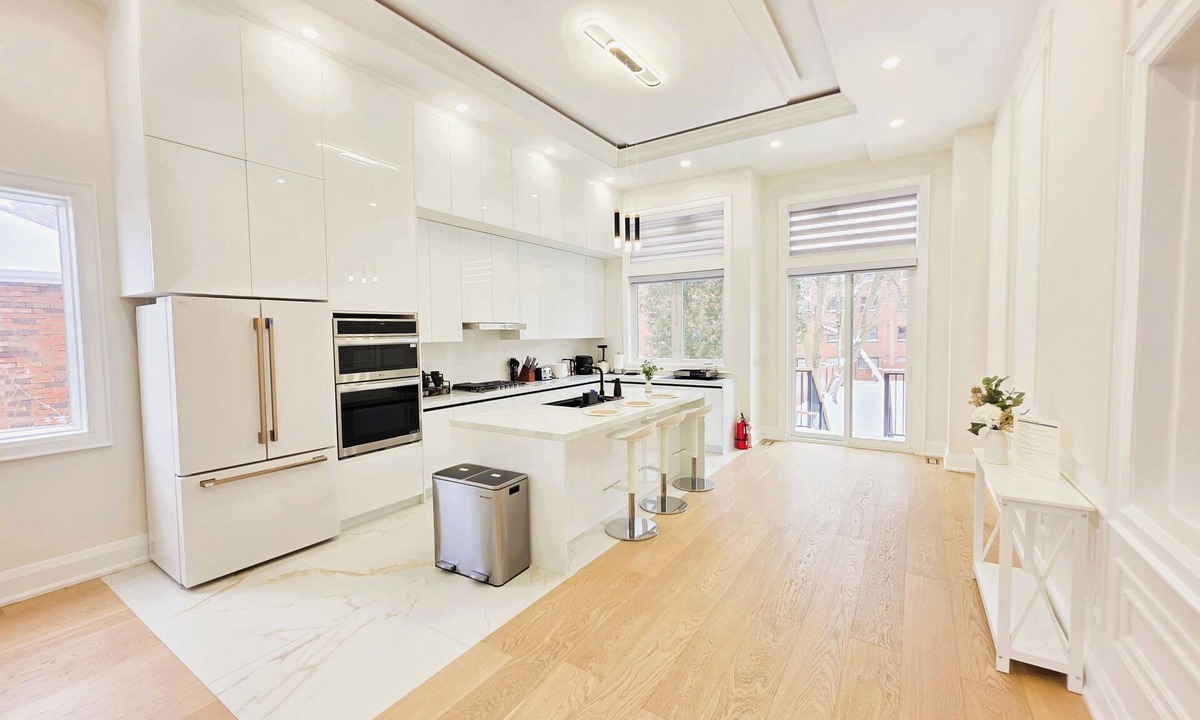 Woodbine Gardens House | Elegant Luxury Home with Open Living Space | Prime Toronto Location