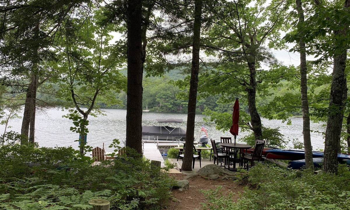 Rome Cottage | Enjoy the tranquility of Long Pond and the call of the loons