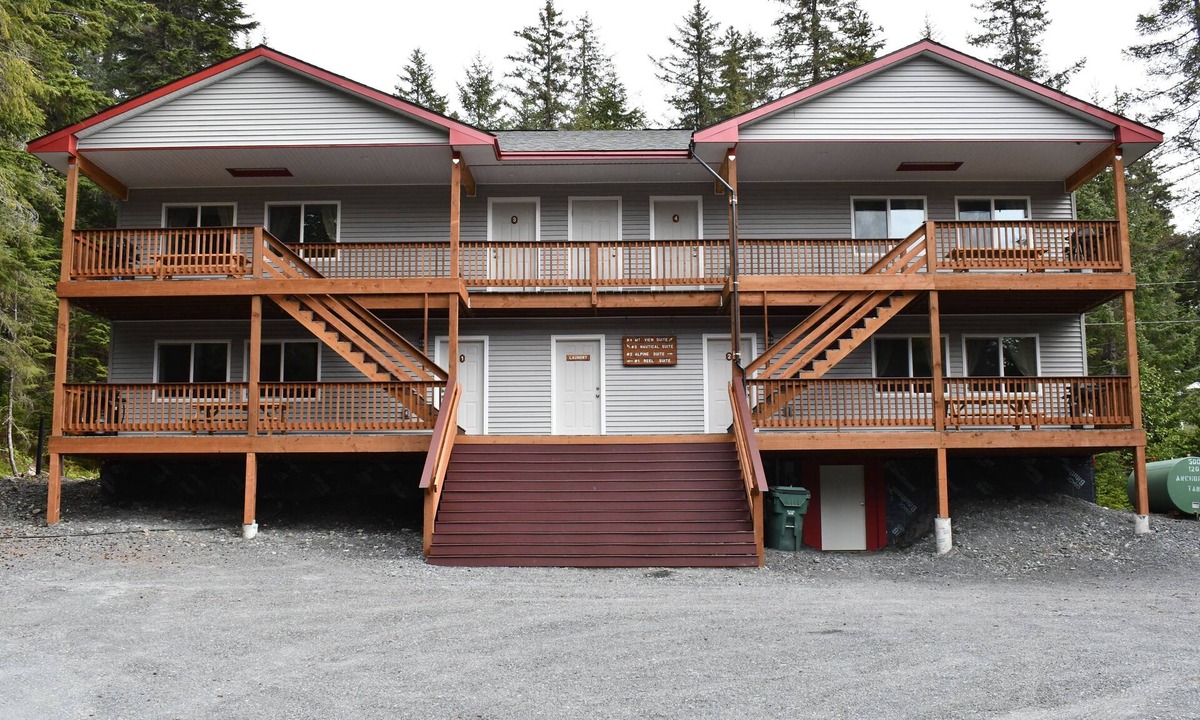 Enjoy Constructed | Bear Creek