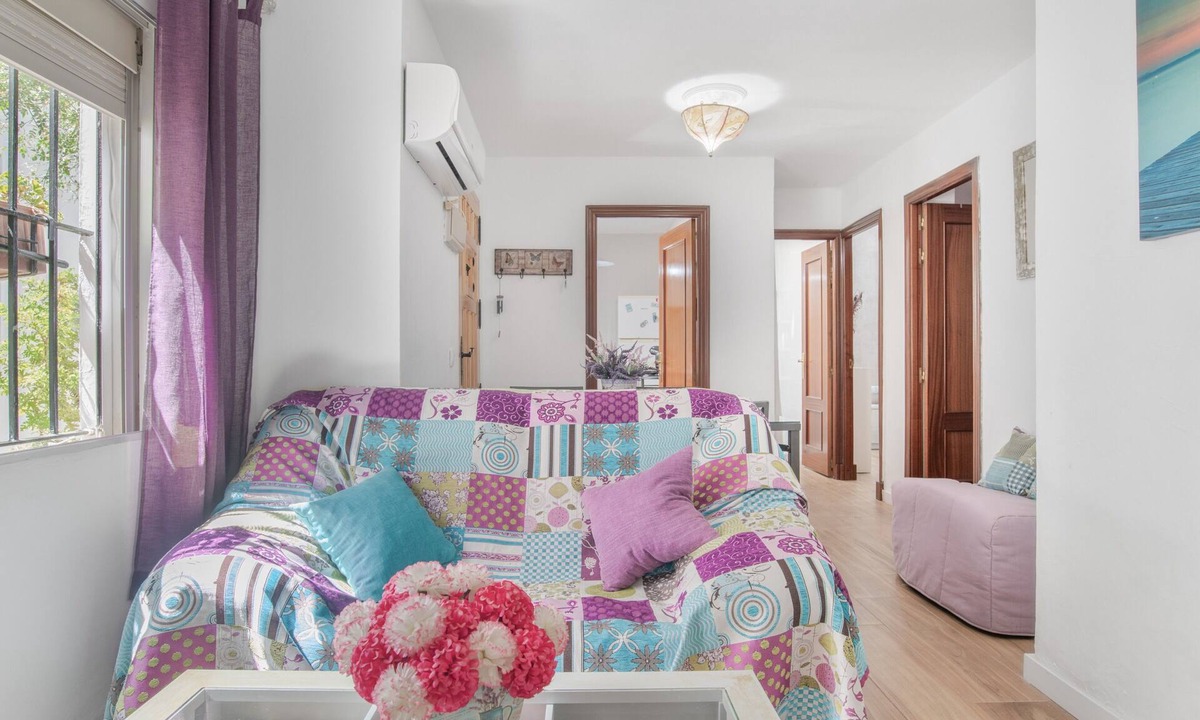 El Puerto de Santa Maria House | "Espelete" Vacation Home with Shared Terrace