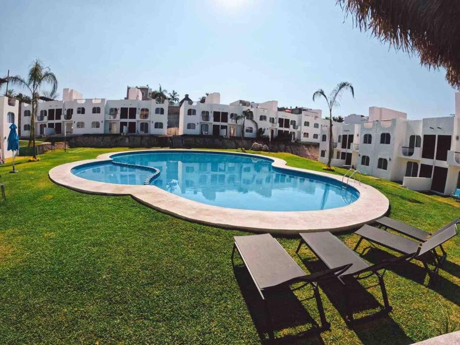 Tequesquitengo Apartment | Fascinante Depa vista a lago y roof garden privado