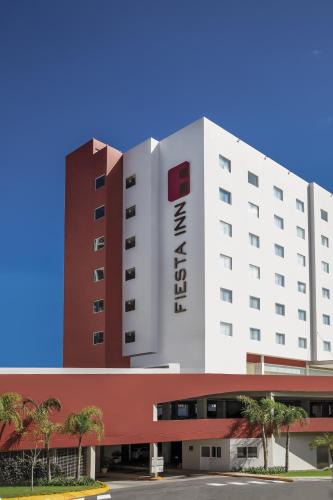 Granja Hotel | Fiesta Inn Guadalajara Periferico Poniente