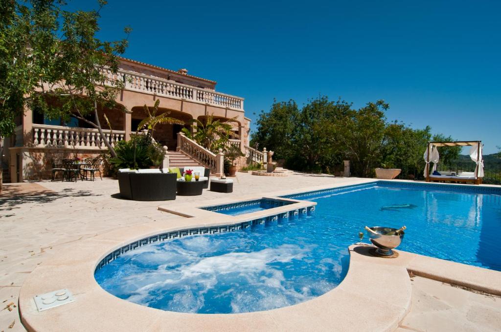 S'alqueria Blanca Villa | FINCA CAN ROCA SANTANYI