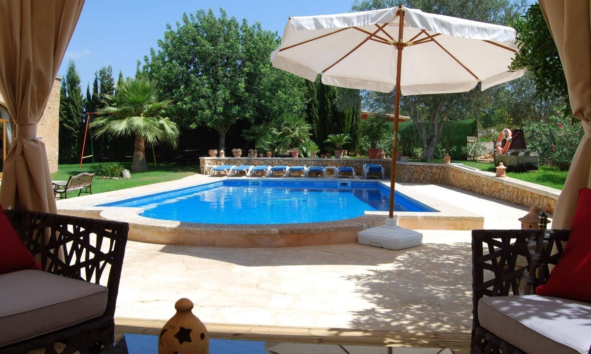 Cas Concos House | Finca 'Esporrassar' mit Terrasse by Interhome