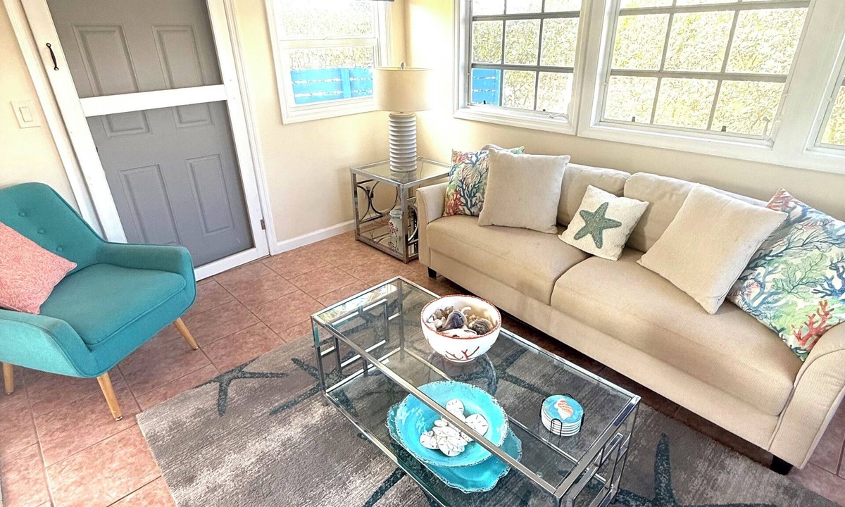 Treasure Cay Villa | FUN IN THE SUN. 2-bedroom villa in lovely Treasure Cay with AC comfort